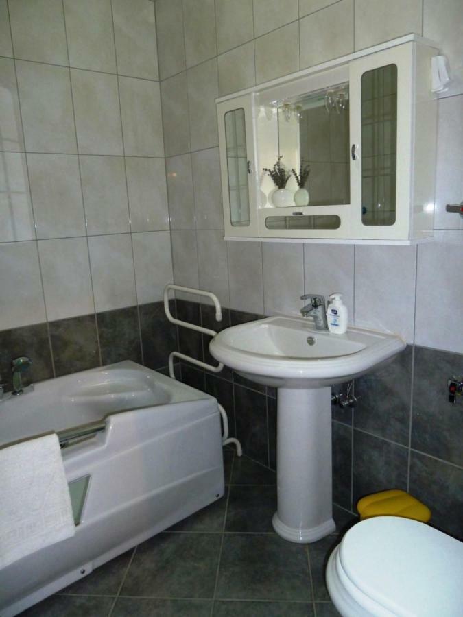 Nice Apartment & Room In Cavtat Dış mekan fotoğraf