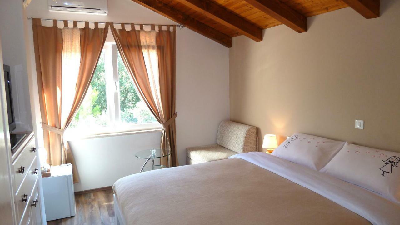 Nice Apartment & Room In Cavtat Dış mekan fotoğraf